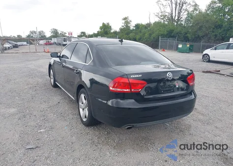 2013 Volkswagen Passat 2.0L Tdi Se from USA, damaged, VIN 1VWBN7A33DC074638